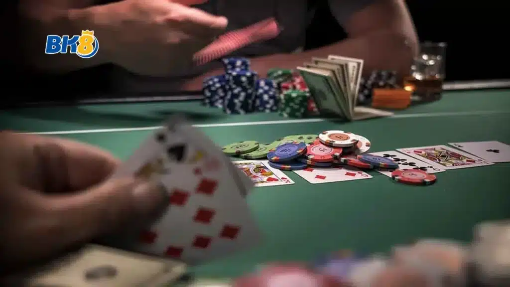 Bài rác trong Poker là gì? Định nghĩa và cách xử lý khi gặp bài xấu